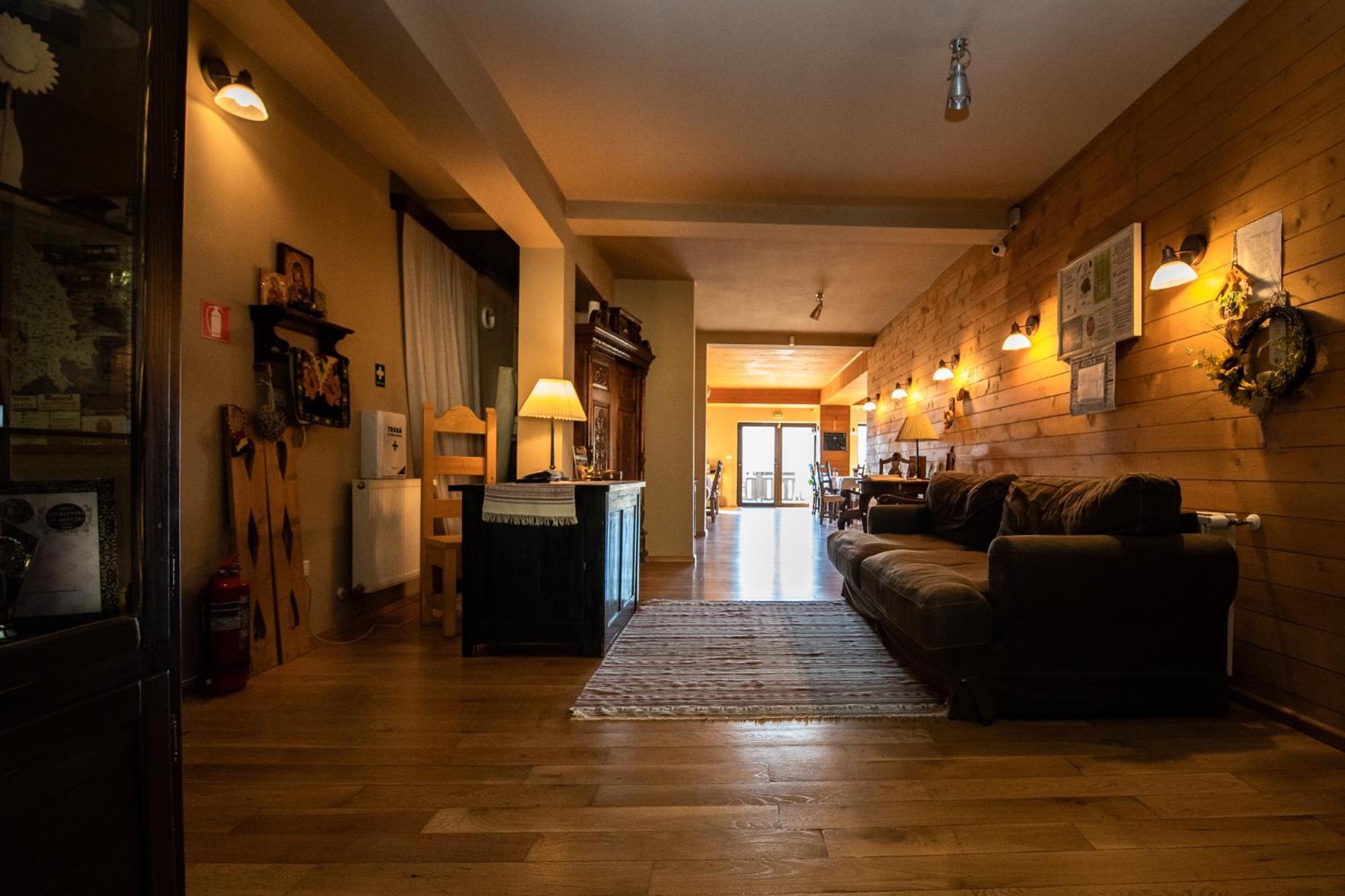 Bucovina Lodge Pension 瓦马 外观 照片